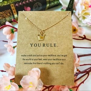 Jewelry - π§π½ββοΈ 5/$25 - crown necklace Jewelry - π§π½ββοΈ 5/$25 - crown necklace